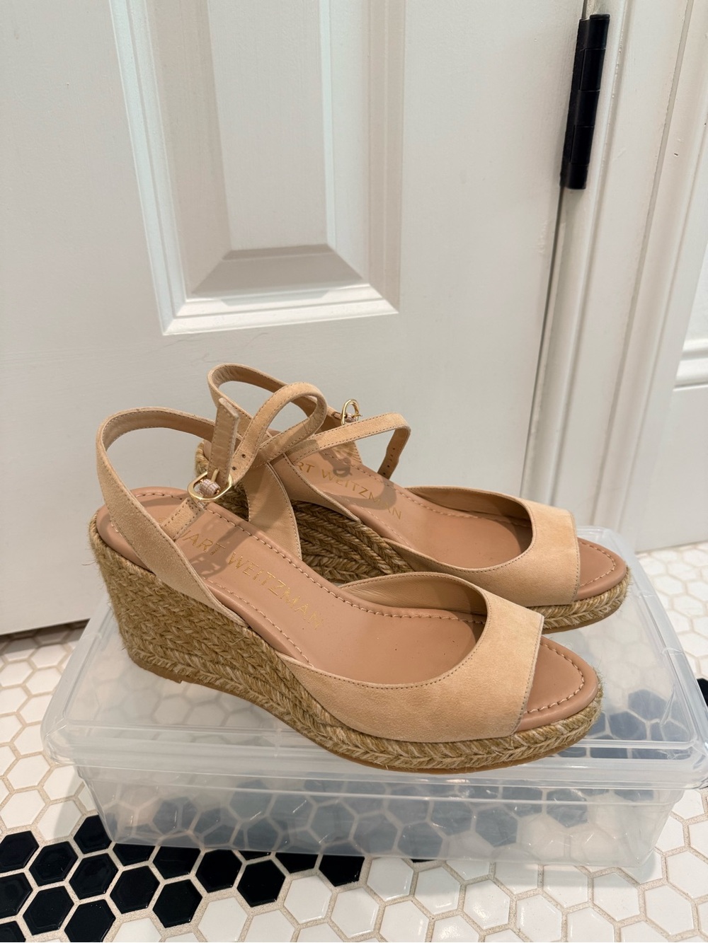 Stuart Weitzman Mirela II Nude Suede Espadrille Wedge Sandals 7.5. Like New.